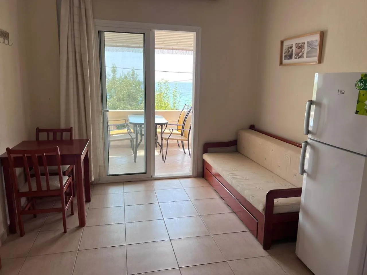 Stavros Apartments Nea Skioni